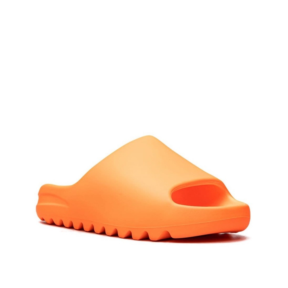 Yeezy Slides 'Enflame Orange'